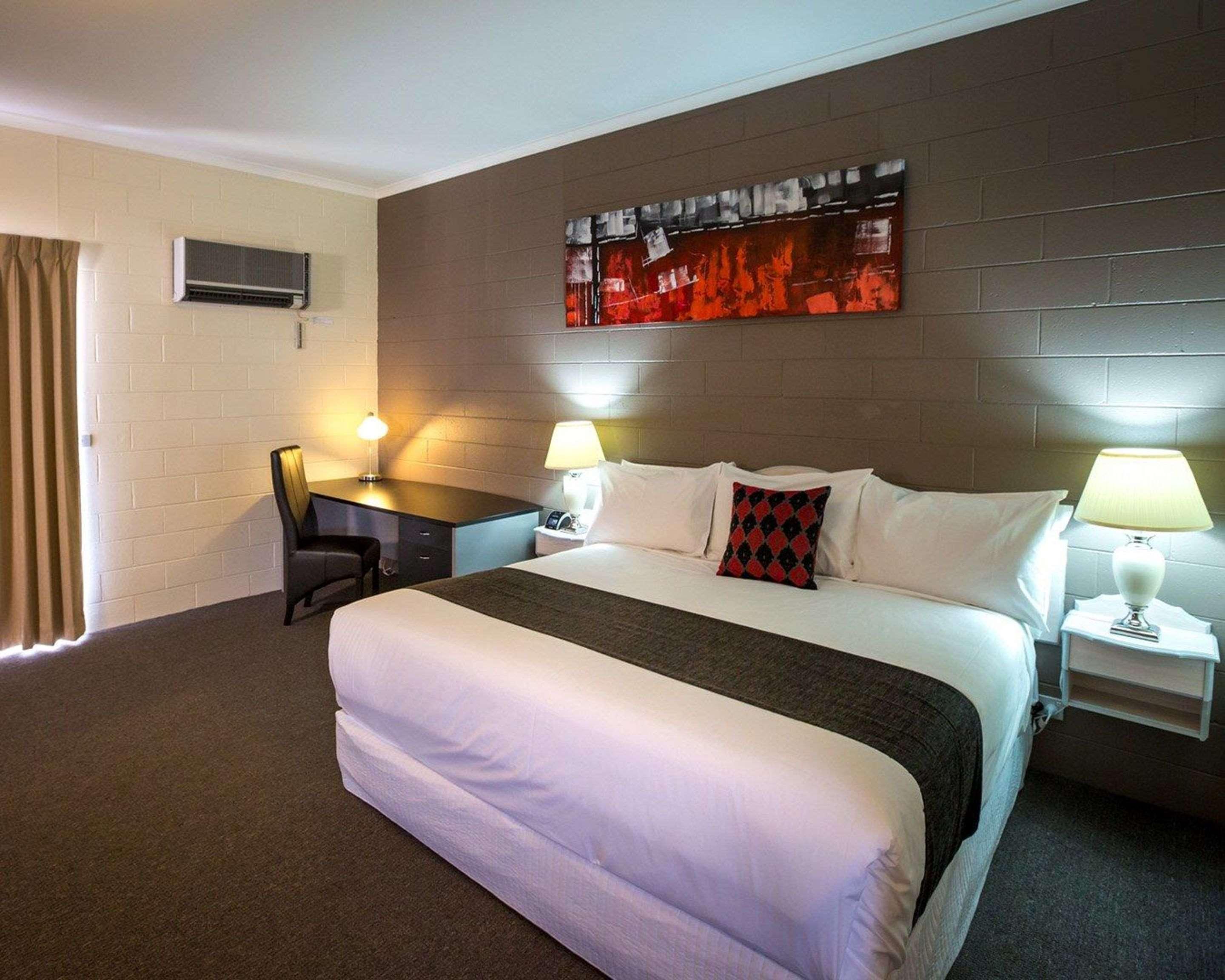 Comfort Inn & Suites King Avenue Sale Bagian luar foto